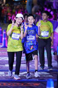 BIB: 7918, 3531, 4294, 3879
                            <button type="button" onclick="openModal(26235908)" class="btn btn-primary btn-sm float-right btn-popup" data-toggle="modal" data-target=".modal-high-quality">
                        <i class="fas fa-shopping-cart"></i> Add to Cart
                    </button>
                                            <button type="button" onclick="isThisMe(26235908, true)" class="btn btn-success btn-sm float-right btn-popup btn-isme hidden" data-toggle="tooltip" data-placement="bottom" title="นี่คือรูปของคุณใช่ไหม คลิกที่นี่เพื่อเอาเข้าอัลบั้ม">
                        <i class="fas fa-plus"></i> Add to album
                    </button>
                    <button type="button" onclick="isThisMe(26235908, false)" class="btn btn-warning btn-sm float-right btn-popup btn-isnotme hidden">
                        <i class="fas fa-ban"></i> Remove from album
                    </button>